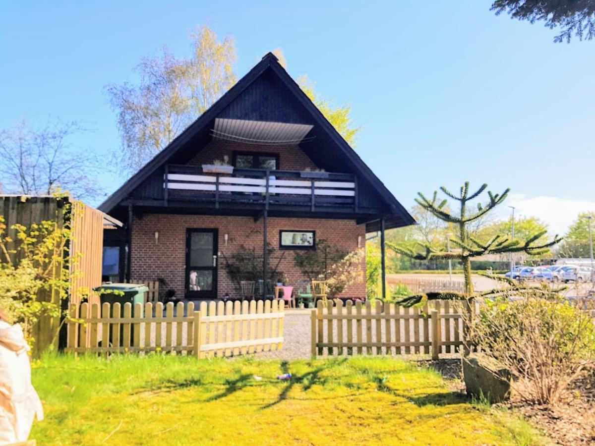 5Minute Walk To Lego House - Private Studio Room With Bathroom Billund Exterior foto
